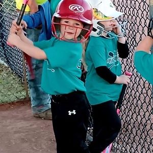 Meet your Posher, Lena